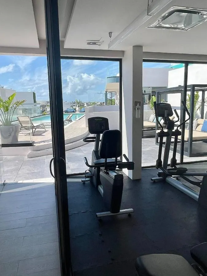 Apartment Quiet Studio 2 Blocks To The Beach Playa del Carmen Mexiko
